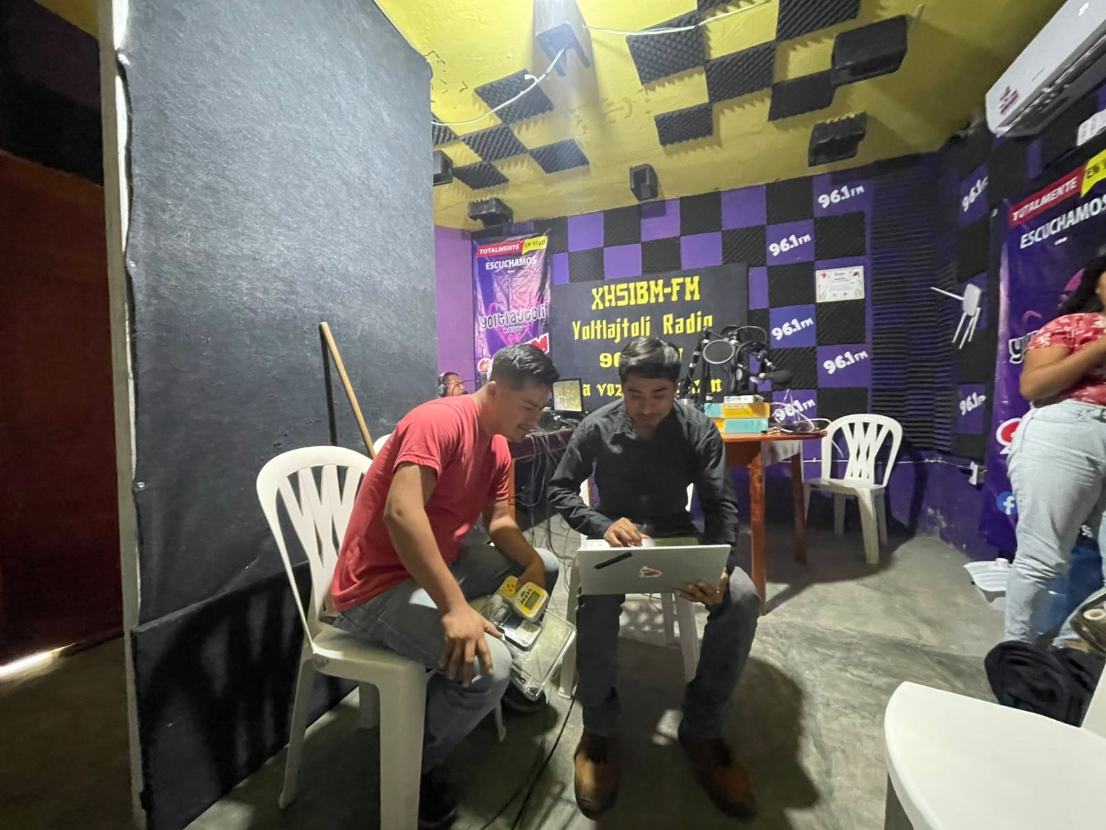 Instalaciones de Yoltlajtoli Radio 6
